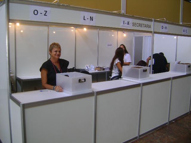 stand 16.jpg